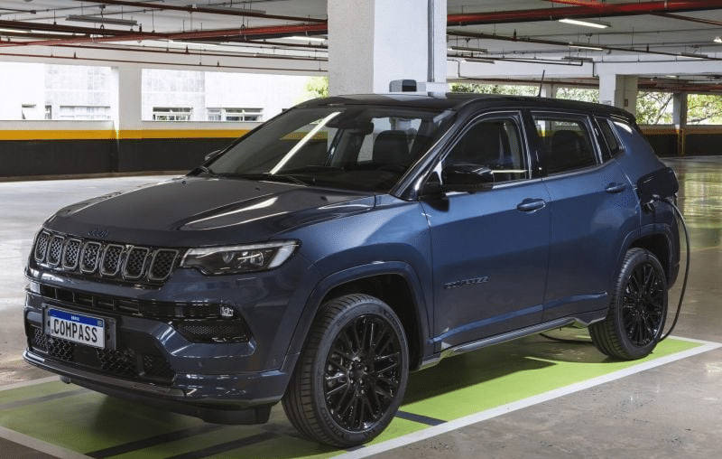 Jeep Compass Goes Electric: A Shift Towards Electrification